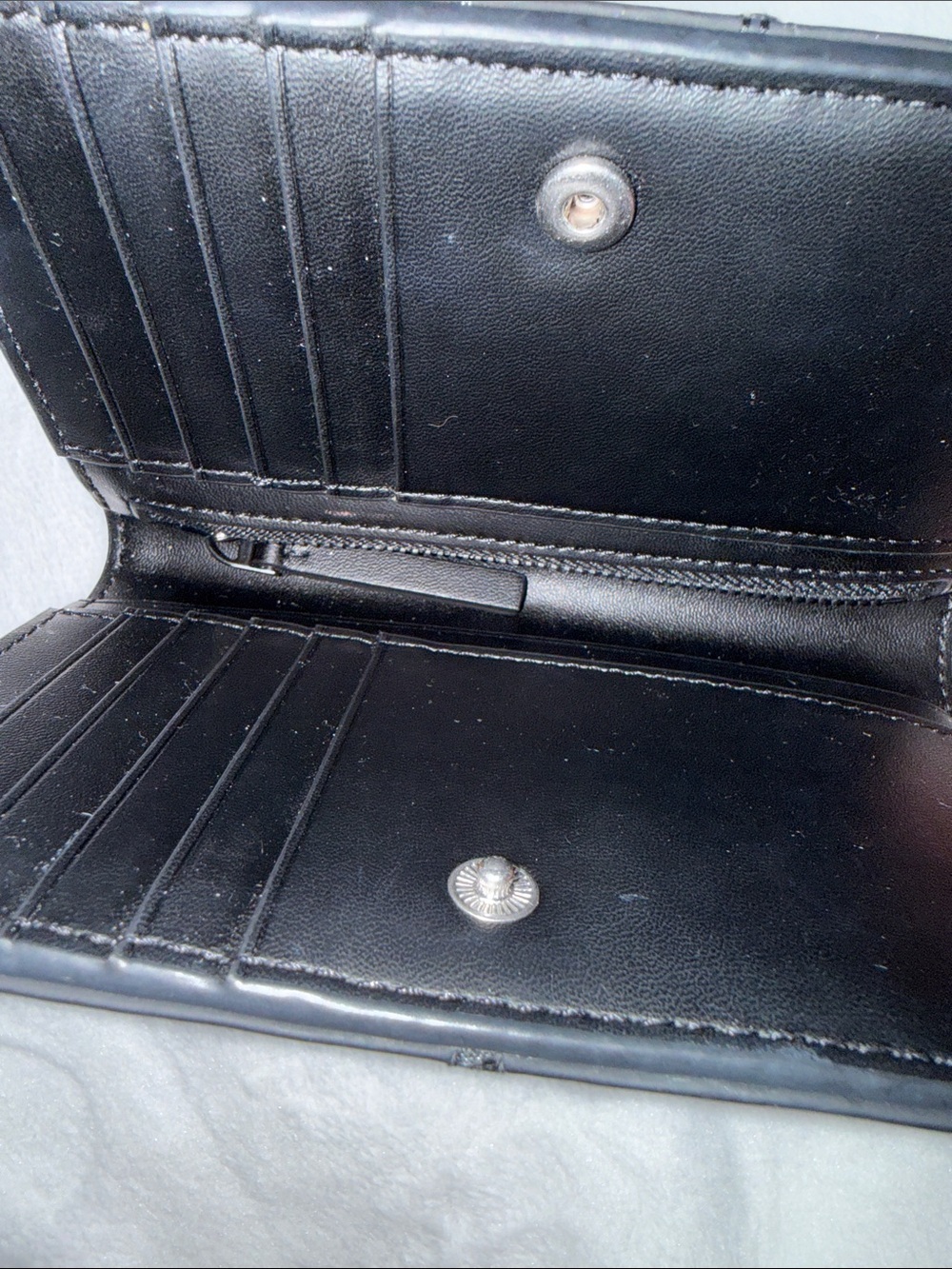 Tory Burch Black Quilted Wallet - Picture 7 of 7